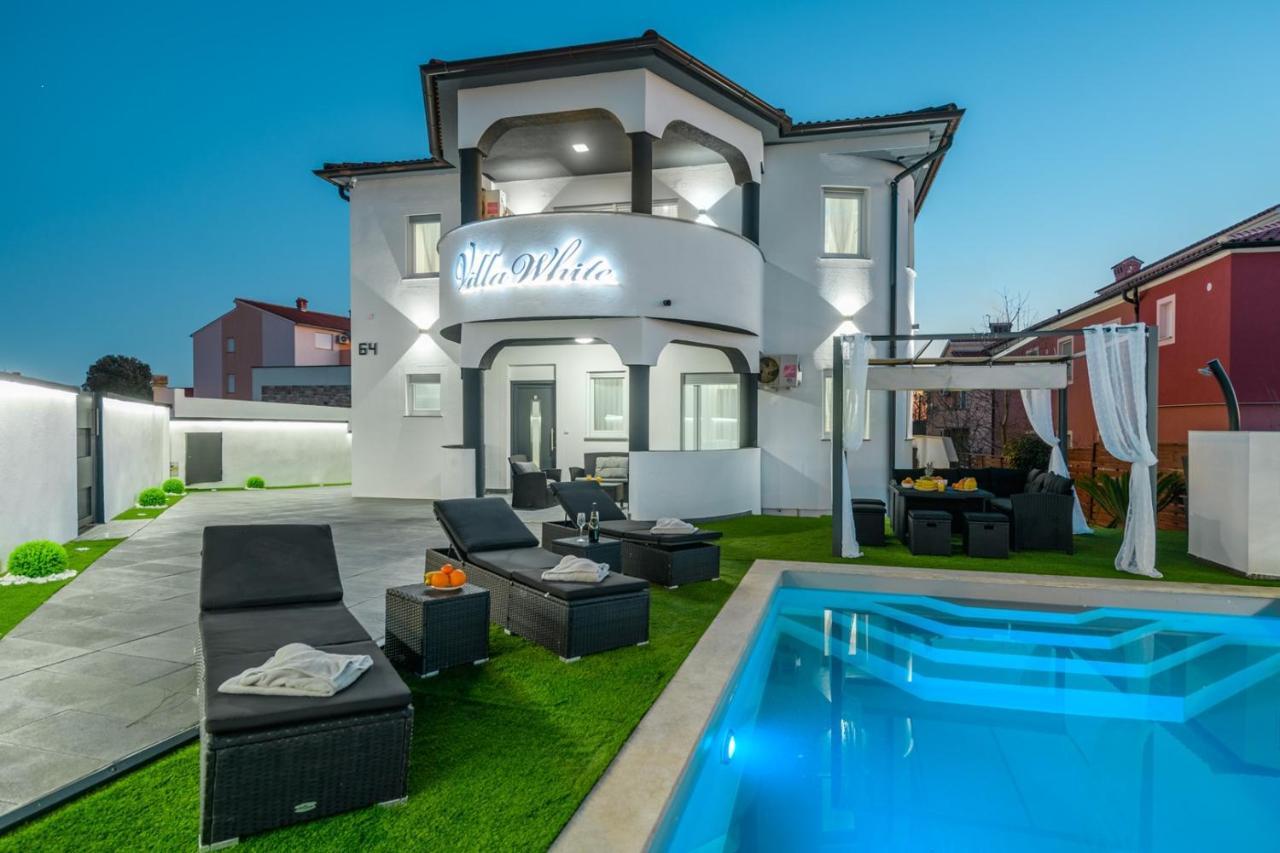 Complex Villa White Pula Exterior foto